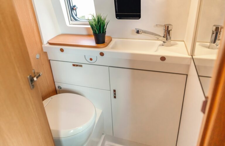 rv bathroom sinks and faucets