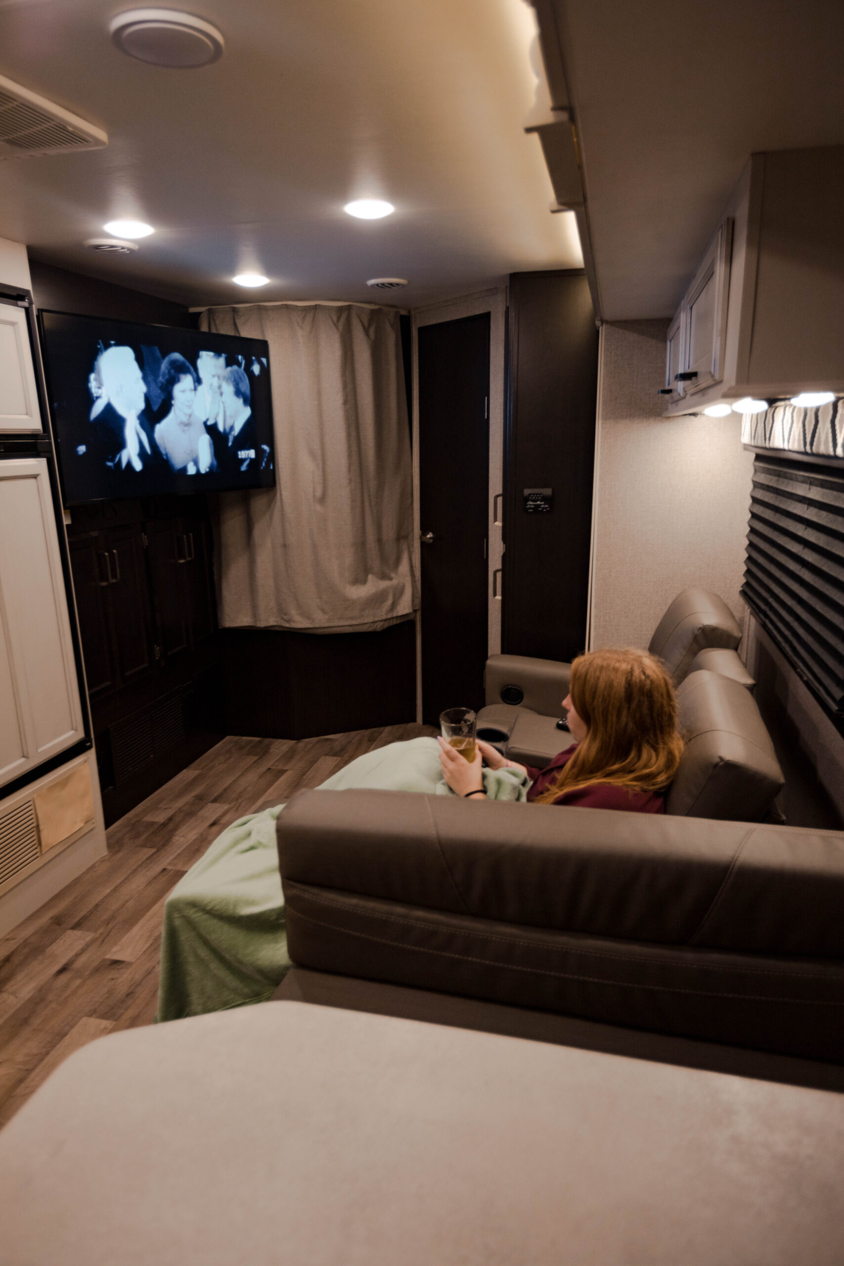 How To Watch TV In RV Without Cable – TinyHouseDesign