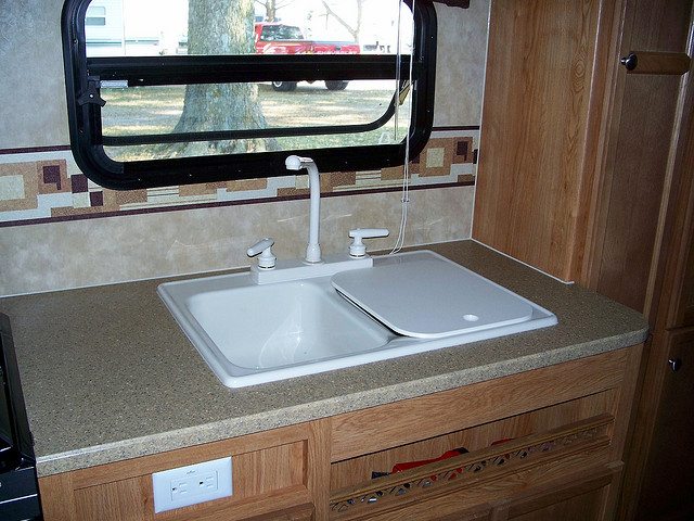 Keeping Your RV Water Tanks Fresh: 9 Tips | RVshare