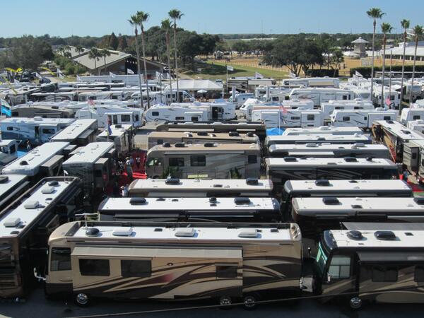 are dogs allowed at the palm beach rv show