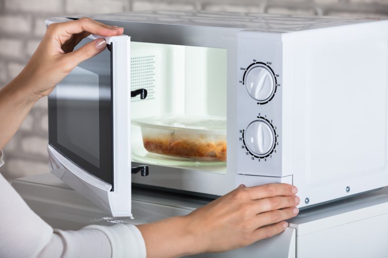 Can you power a microwave oven? - Cheap RV Living