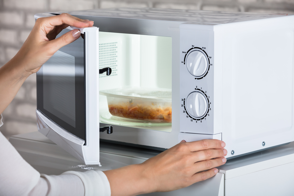 The Best Motorhome Microwave - A Buyer's Guide