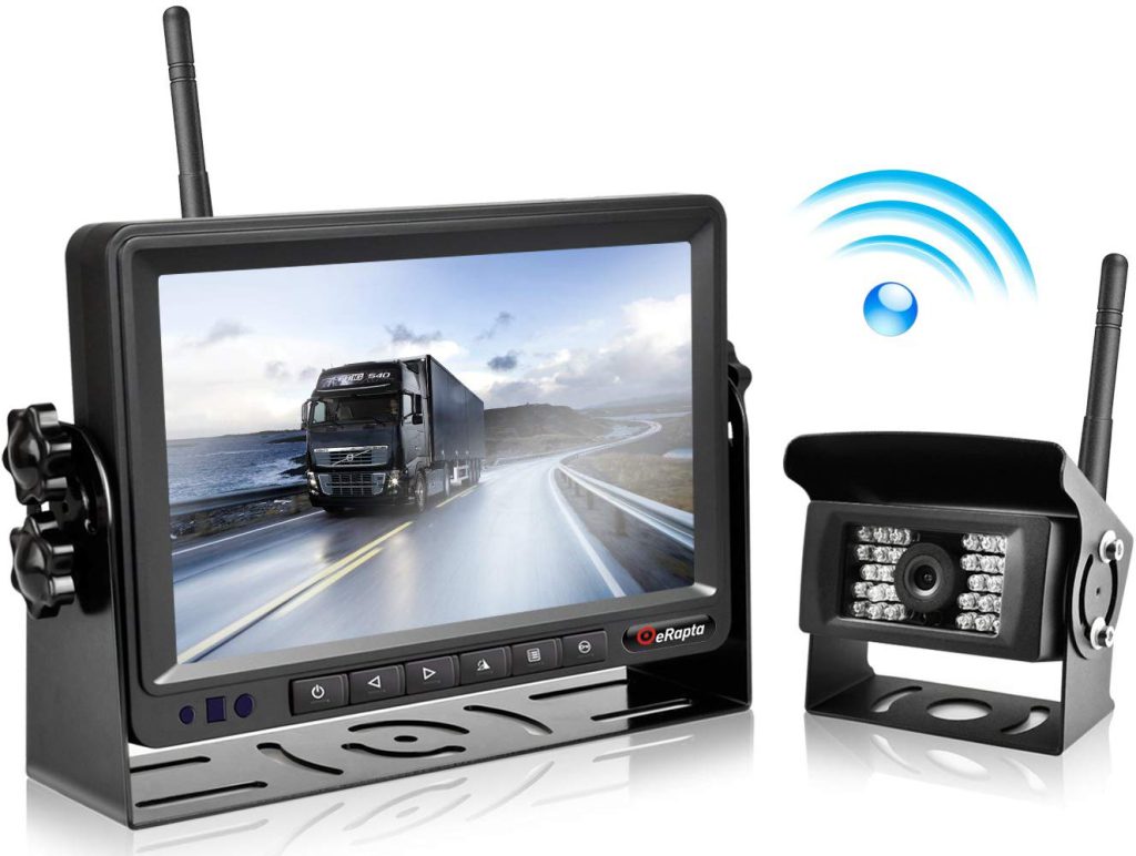 How to Back Up a Trailer: View These 3 Critical Tips!