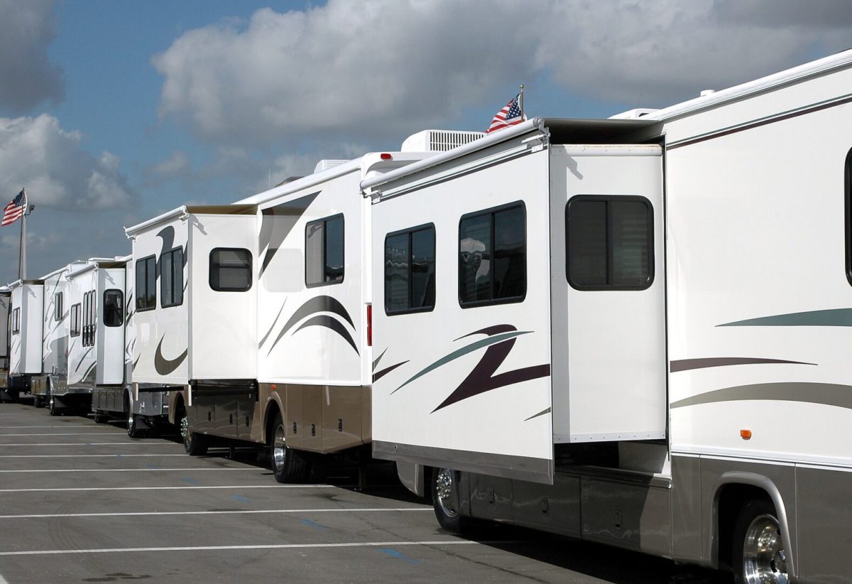 How Much do RVs Weigh? RVshare