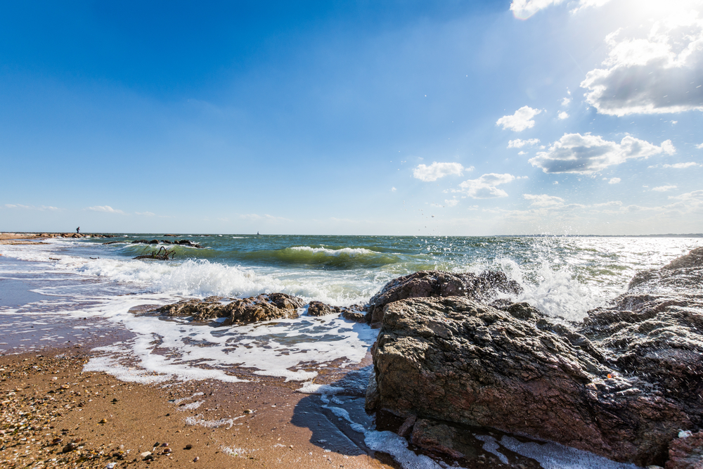 Hole in the Wall Beach