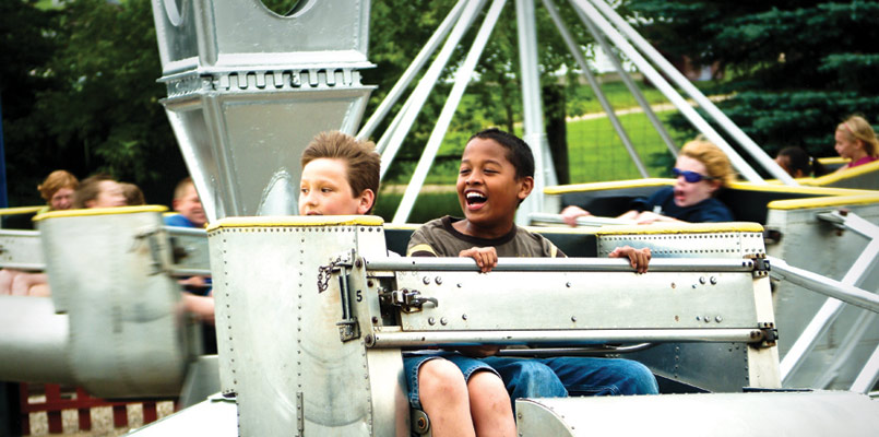 Wisconsin amusement parks: scrambler at Little Amerricka