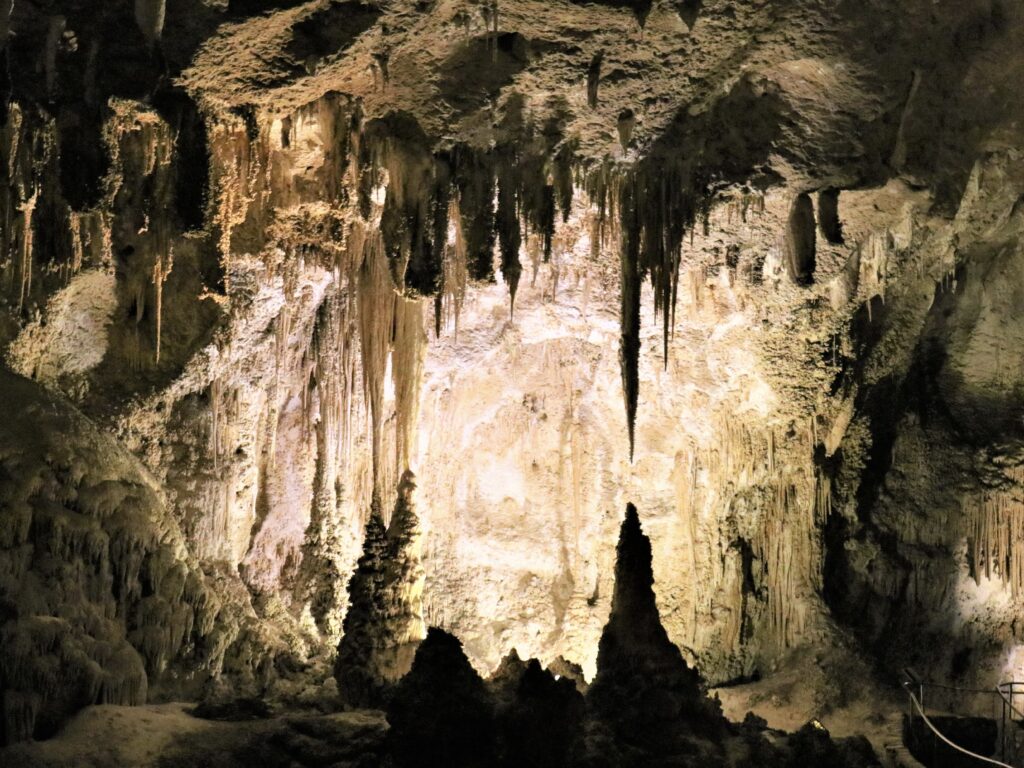 Caves in the US: Mammoth Cave