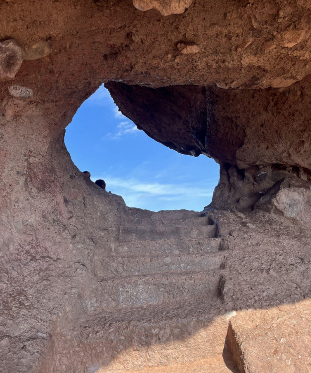 Hole in the Rock Trail in Phoenix