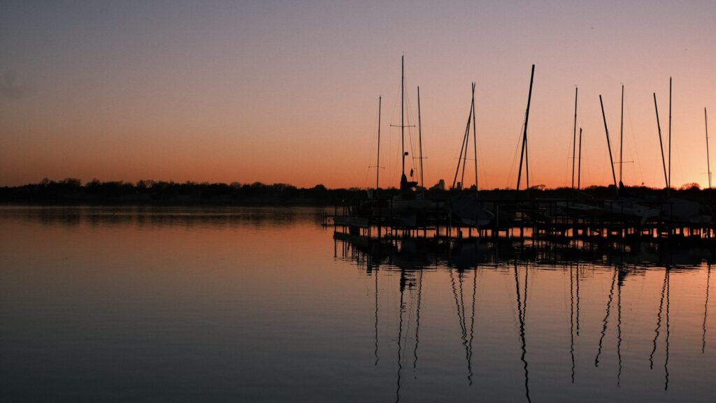 White Rock Lake: the perfect place for canoeing in Dallas