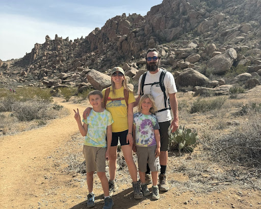 family Hiking to see Balanced Rock